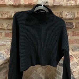 Black womens crop mock neck sweater, M